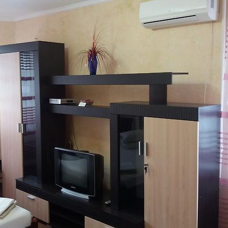 Apartment On Batumskaya Dnipro Dış mekan fotoğraf