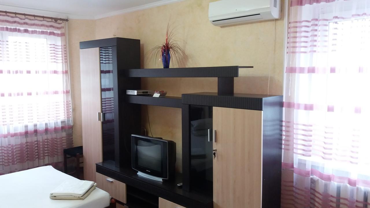 Apartment On Batumskaya Dnipro Dış mekan fotoğraf